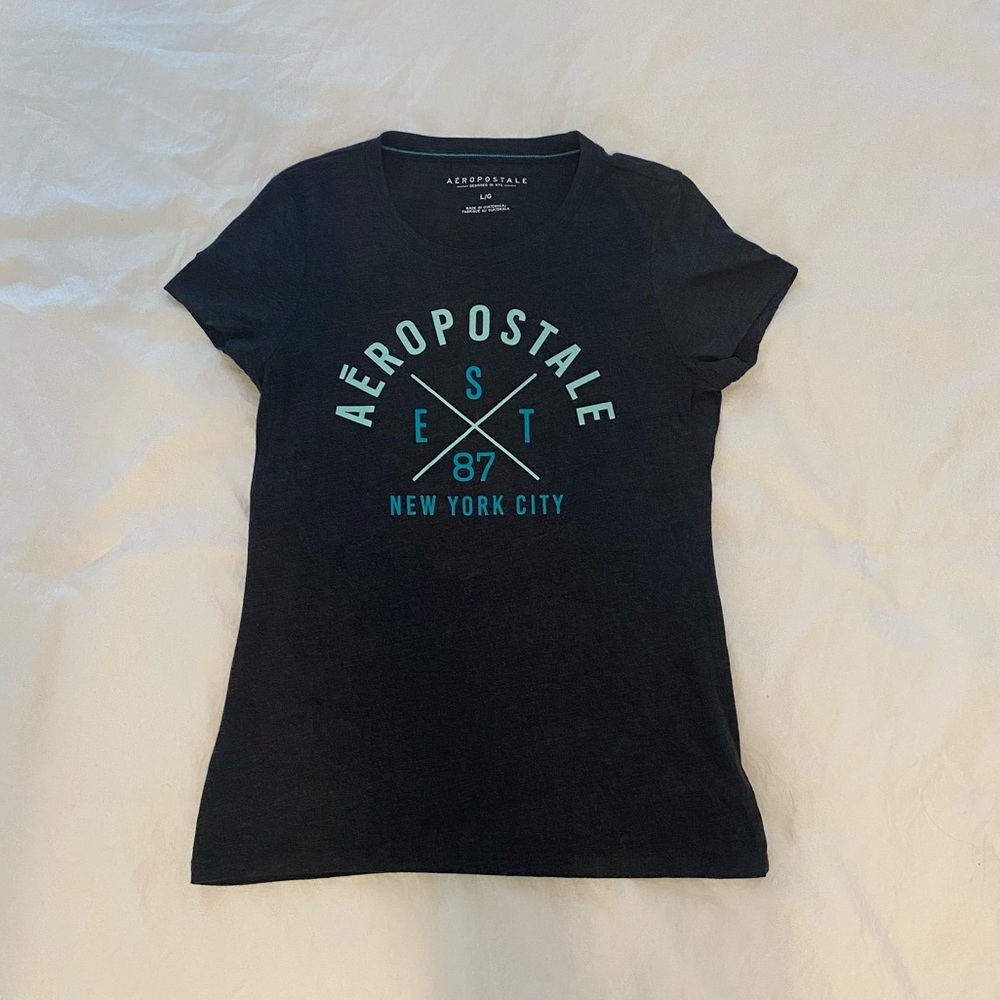 Women’s Aeropostale Shirt Size L